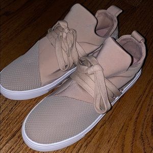 Steve Madden Blush Pink Shoes